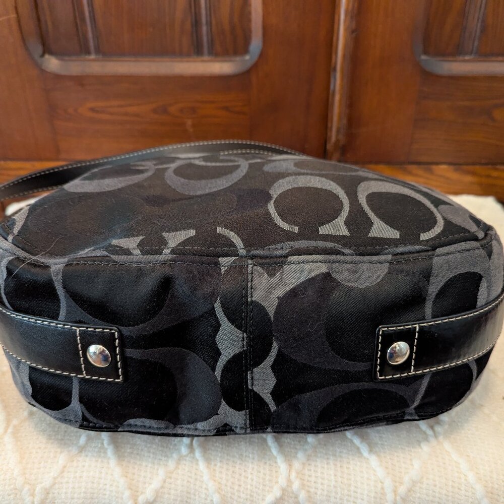 Coach Zoe Optic Hobo Shoulder Bag - F14710 - Picture 6 of 11